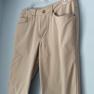 Lululemon Slim Fit Pants 32” W 34'' L in Color Trench